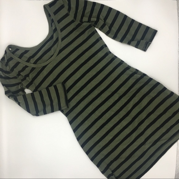 Express Dress - Picture 2 of 3